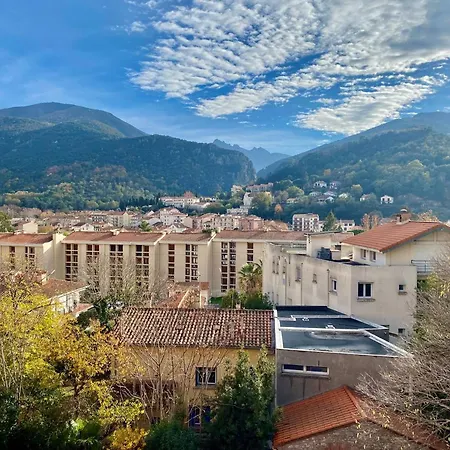 F2 Avec Terrasse, Proche Centre Et Cures - Amelie-les-bains - Fr-1-703-41